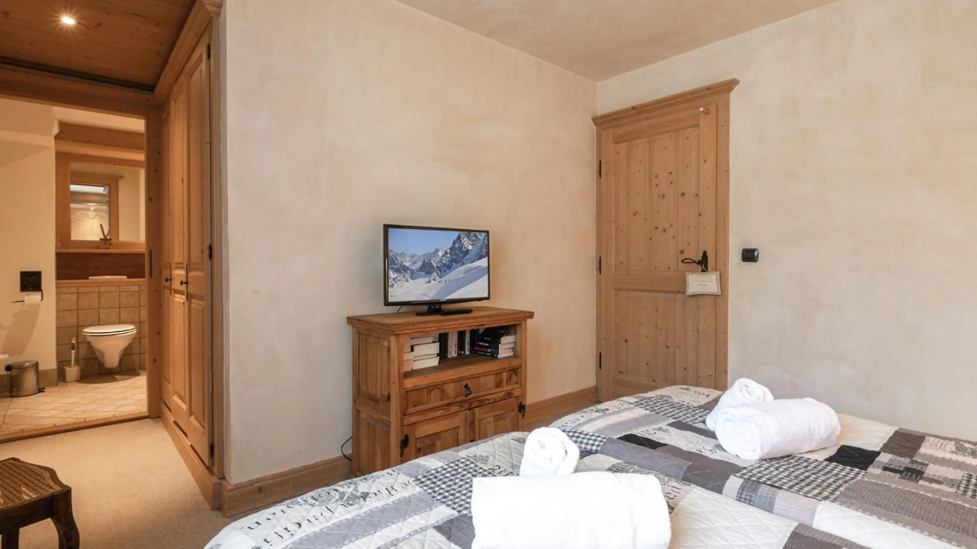 Appartamento Appartement Chamonix-Mont-Blanc, 6 pièces, 10 personnes - FR-1-343-223